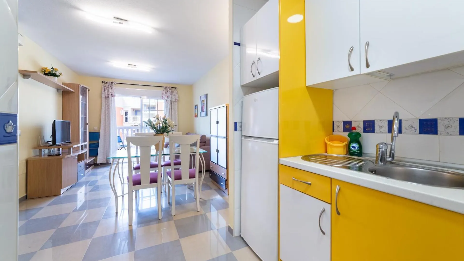 Apartamento Esbamar VI Roquetas de Mar 0*,  Spain