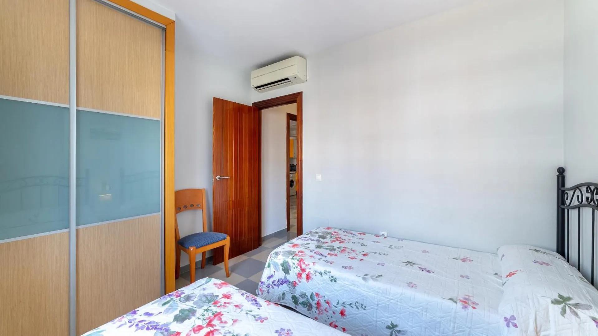Apartamento Esbamar VI Roquetas de Mar
