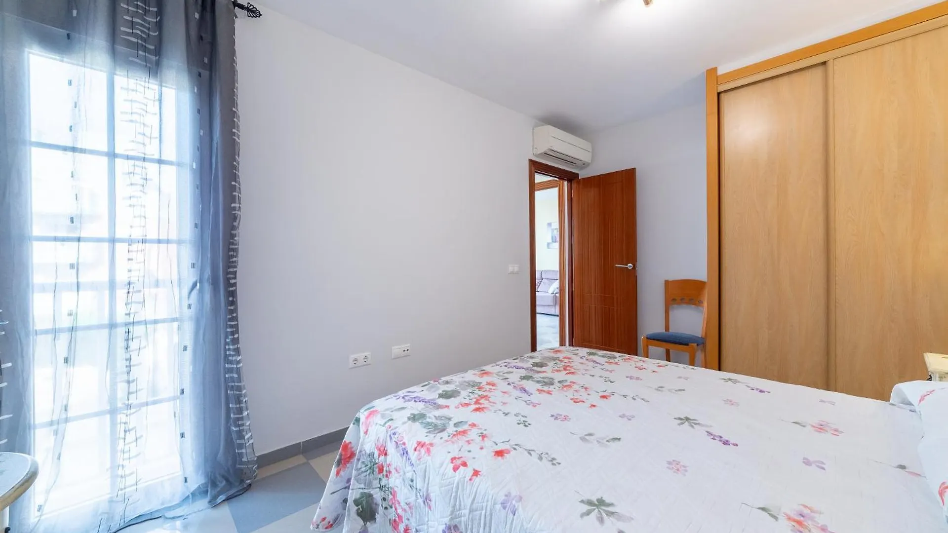 Apartamento Esbamar VI Roquetas de Mar 0*,